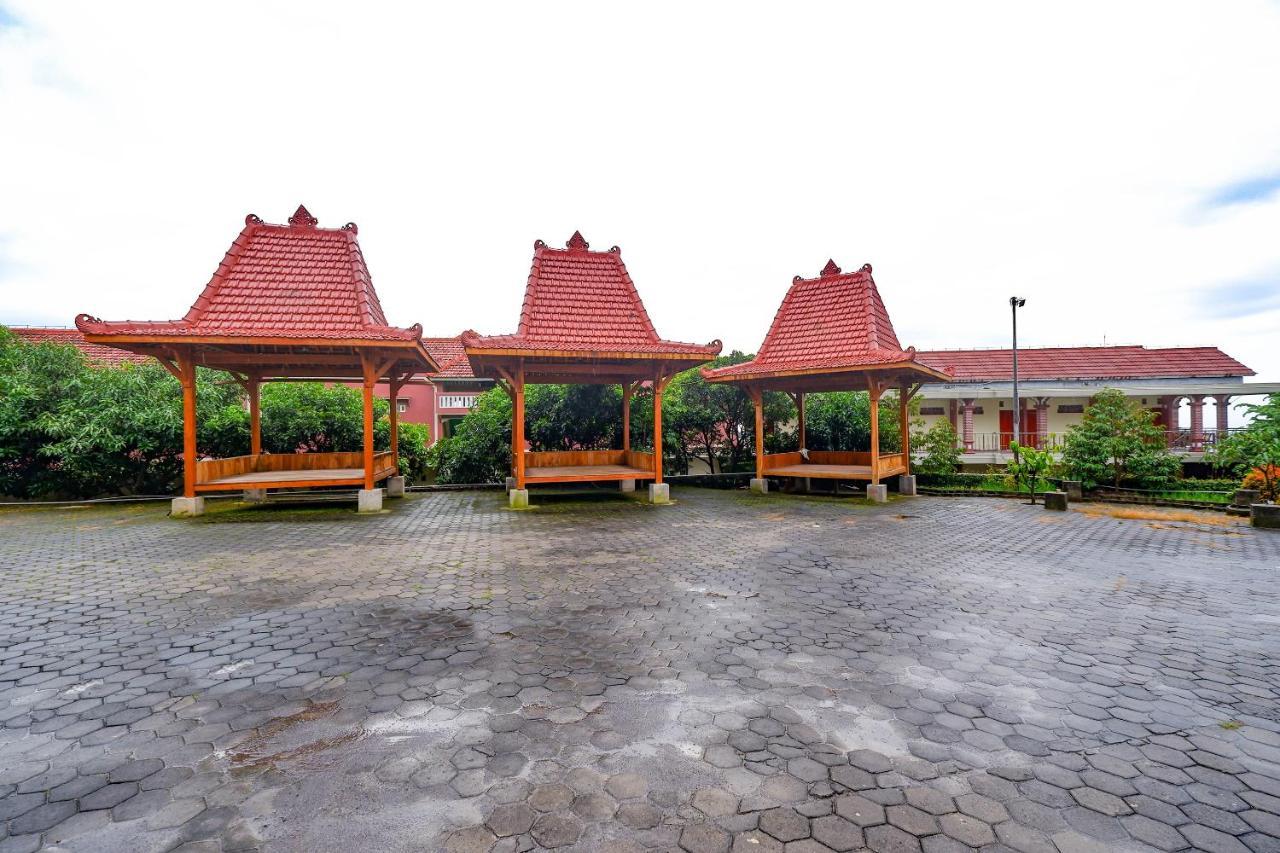 Oyo 3125 Hotel Taman Sari Семаранг Екстериор снимка