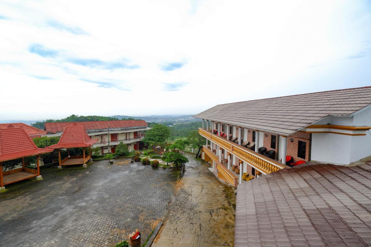 Oyo 3125 Hotel Taman Sari Семаранг Екстериор снимка